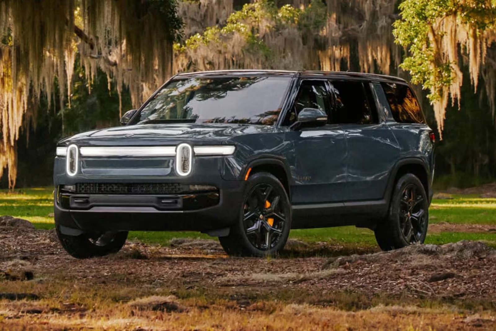 2025 Rivian R1S Review